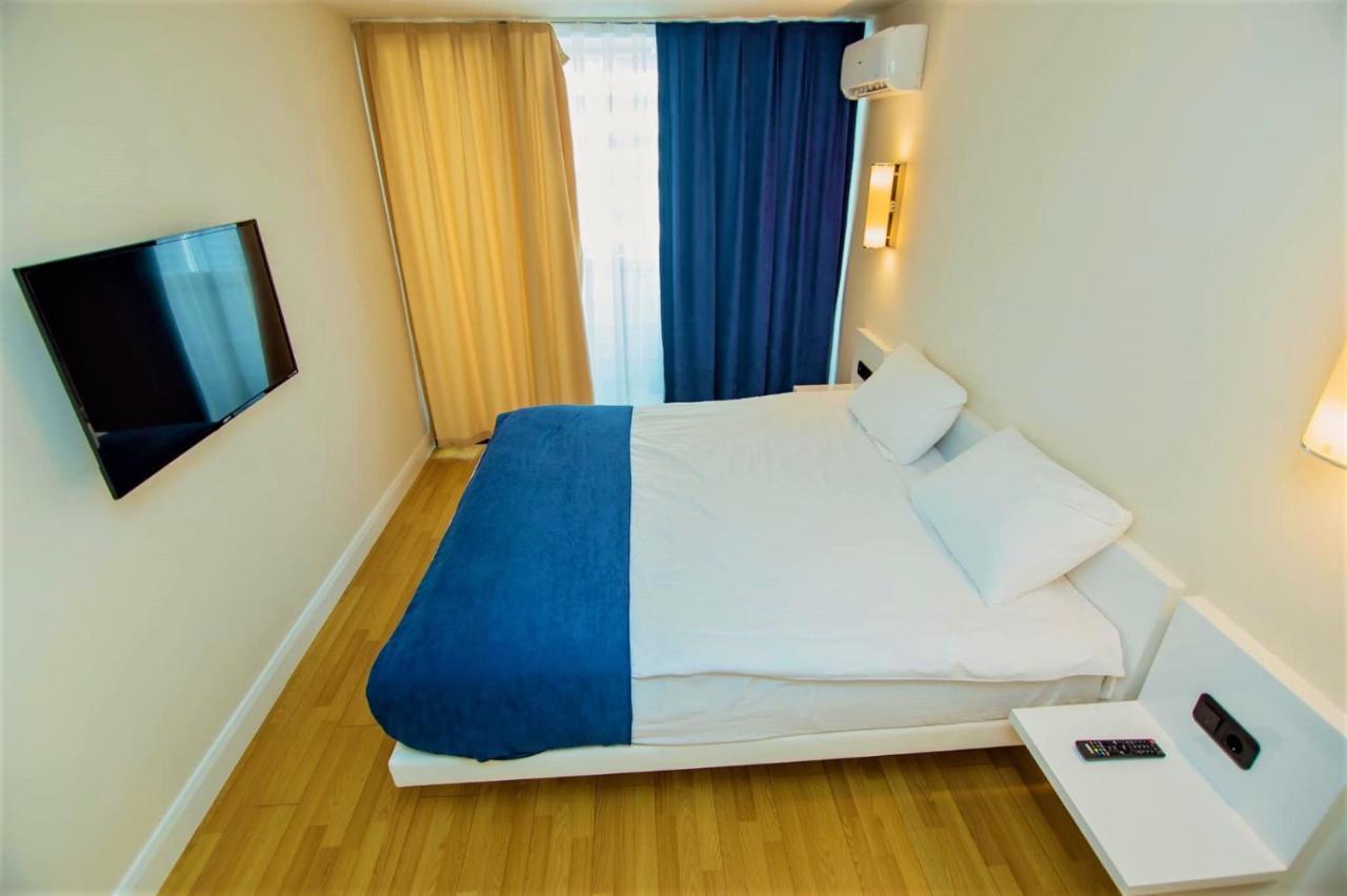 Orbi City Sea View - Special Category Aparthotel Batumi Bagian luar foto