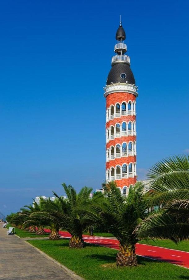 Orbi City Sea View - Special Category Aparthotel Batumi Bagian luar foto