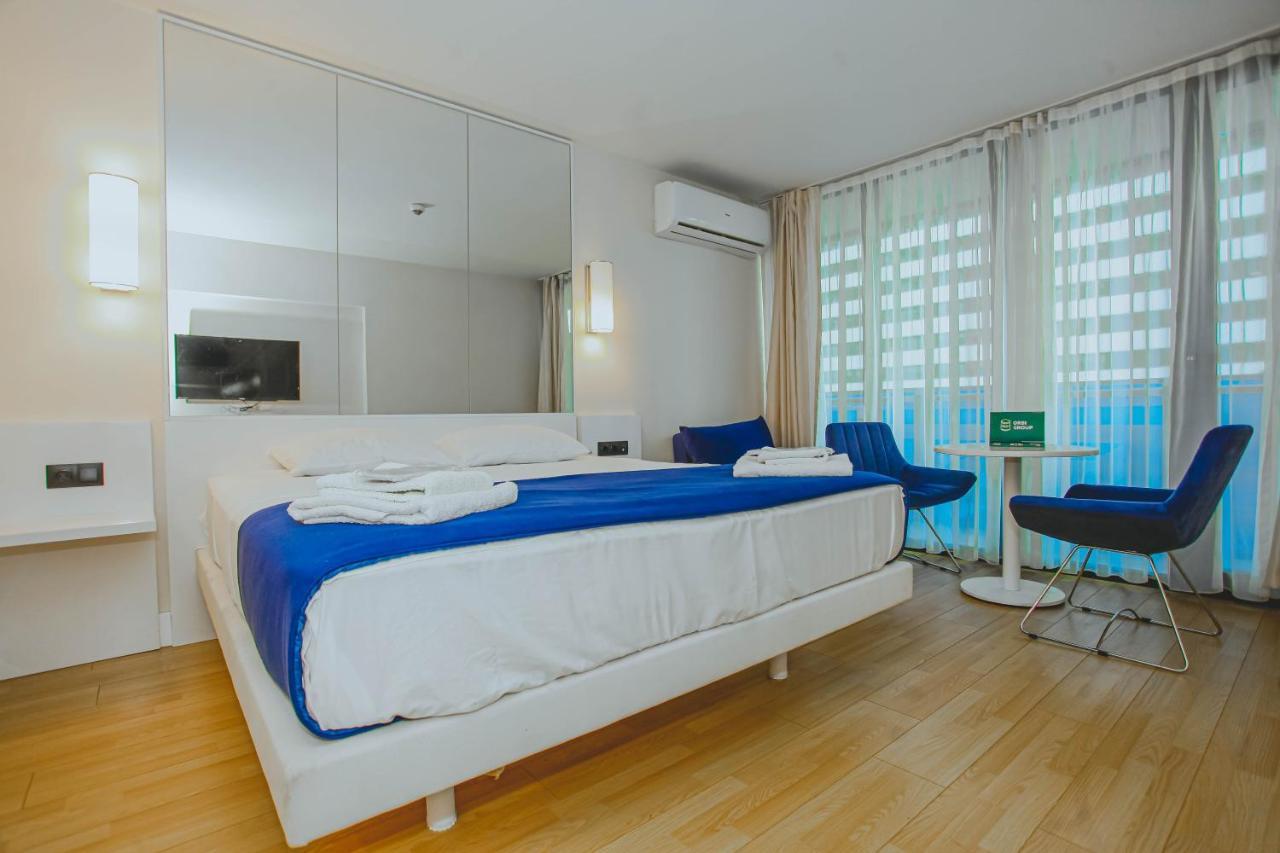 Orbi City Sea View - Special Category Aparthotel Batumi Bagian luar foto