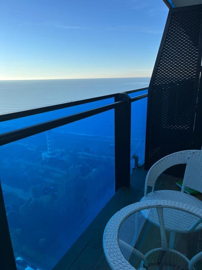 Orbi City Sea View - Special Category Aparthotel Batumi Bagian luar foto