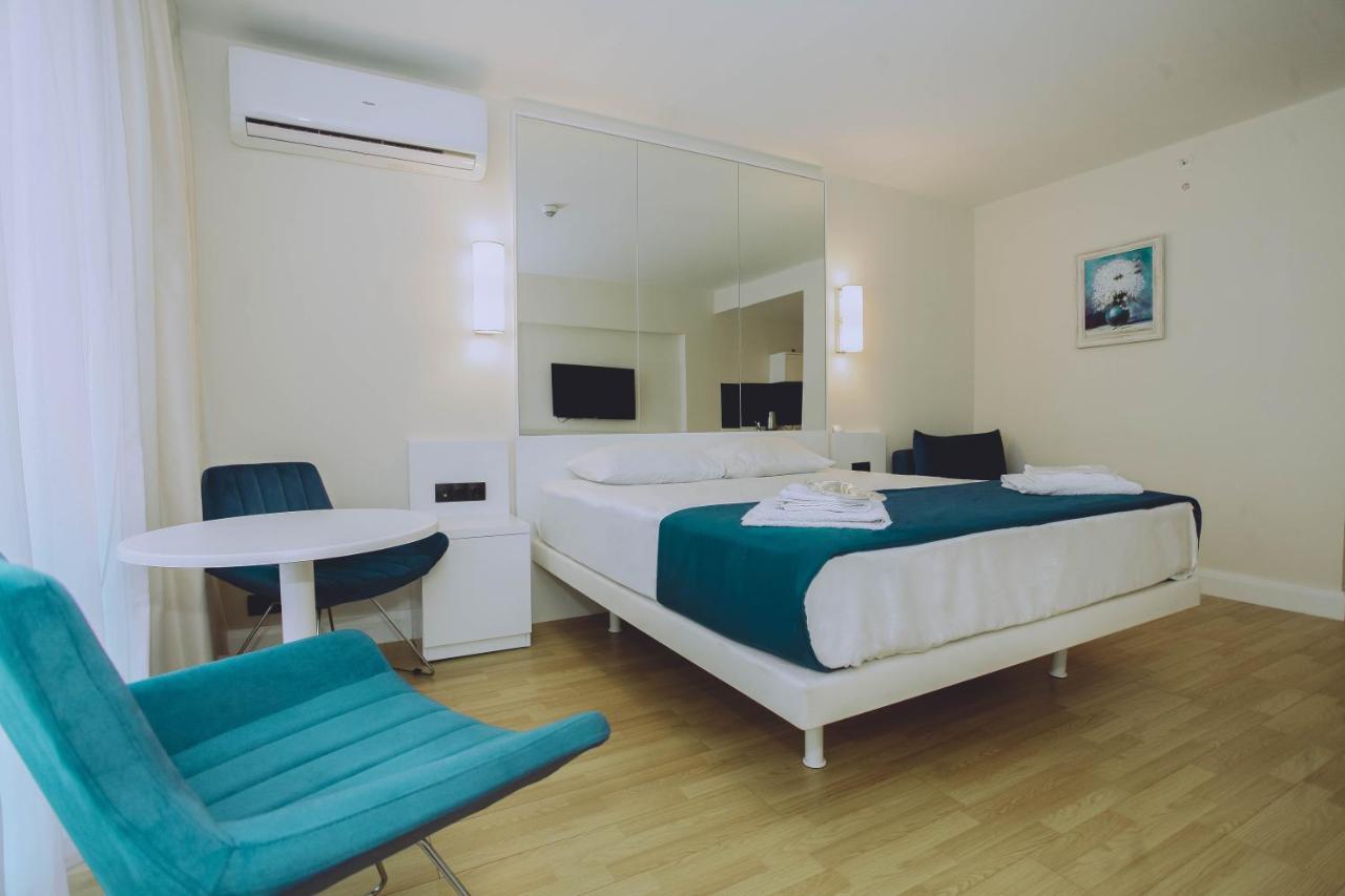 Orbi City Sea View - Special Category Aparthotel Batumi Bagian luar foto